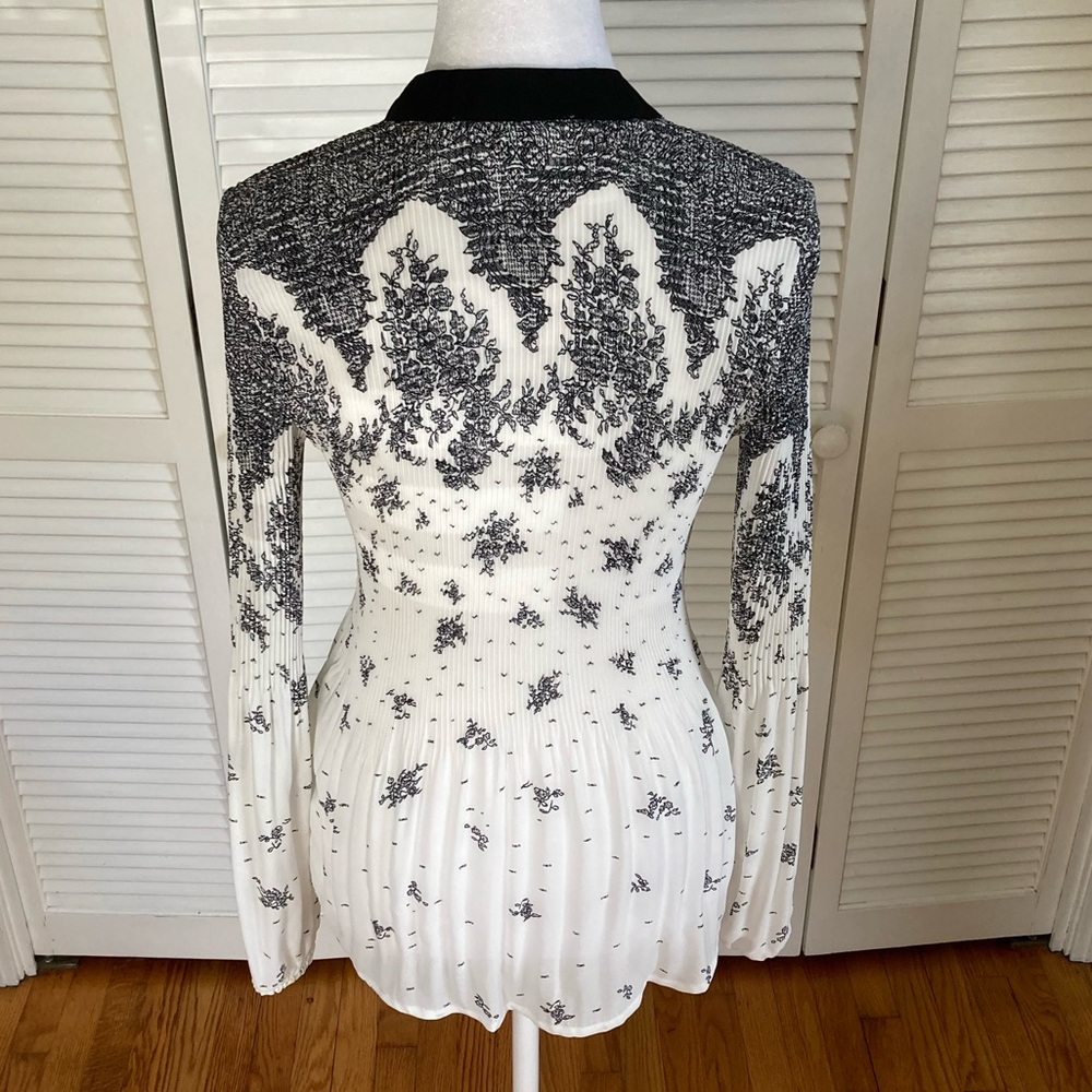 Sheer Floral Women's Top - Picture 8 of 8